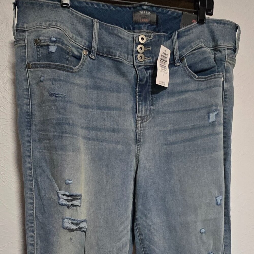 NWT Torrid High-Rise Super Skinny Jeggings
